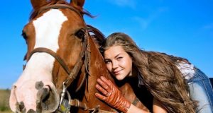 Bakıda at çapmaq neçəyə başa gəlir? – Qiymətlər