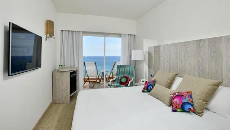 Rodosda qala biləcəyimiz otellər