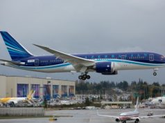 Səmada hadisə: AZAL təyyarəsi quşla toqquşdu