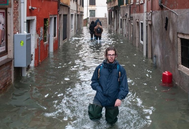 İtaliyadakı təbii fəlakətlər turizm gəlirlərini azaldır