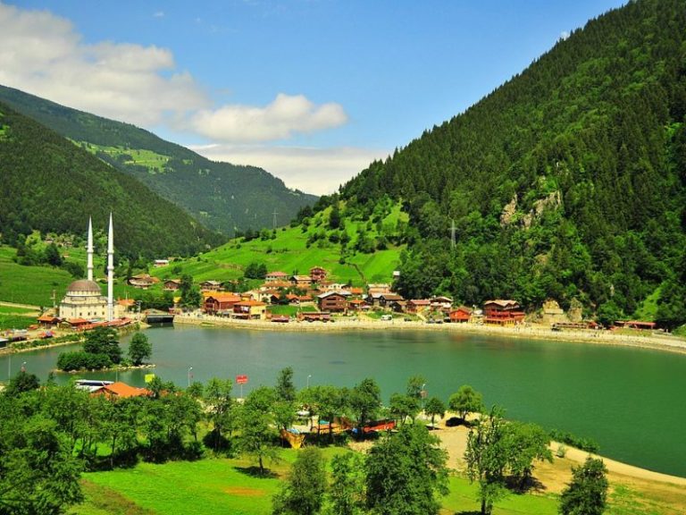 TRABZON – UZUNGÖL – BATUMI TURU