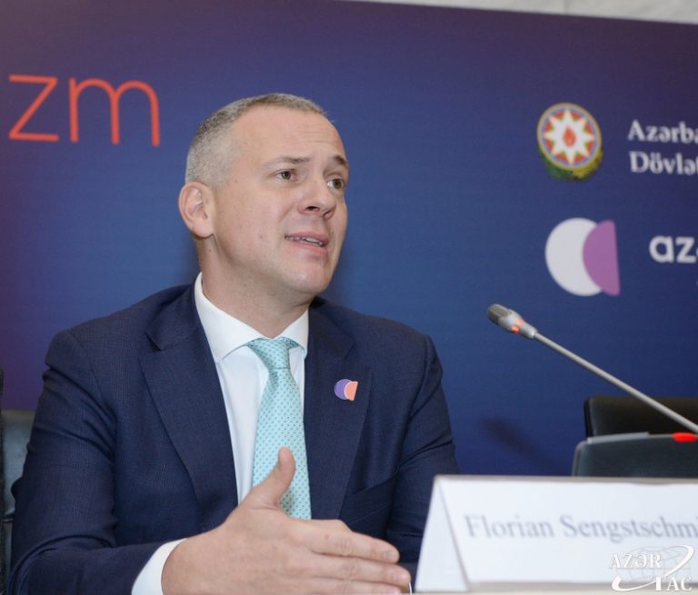 Florian Zenqstşmid: Məqsədimiz 2023-cü ildə Azərbaycana 4 milyona yaxın turist cəlb etməkdir