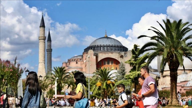 Azərbaycandan Türkiyəyə gedən turistlərin sayı 1 milyona yaxınlaşır